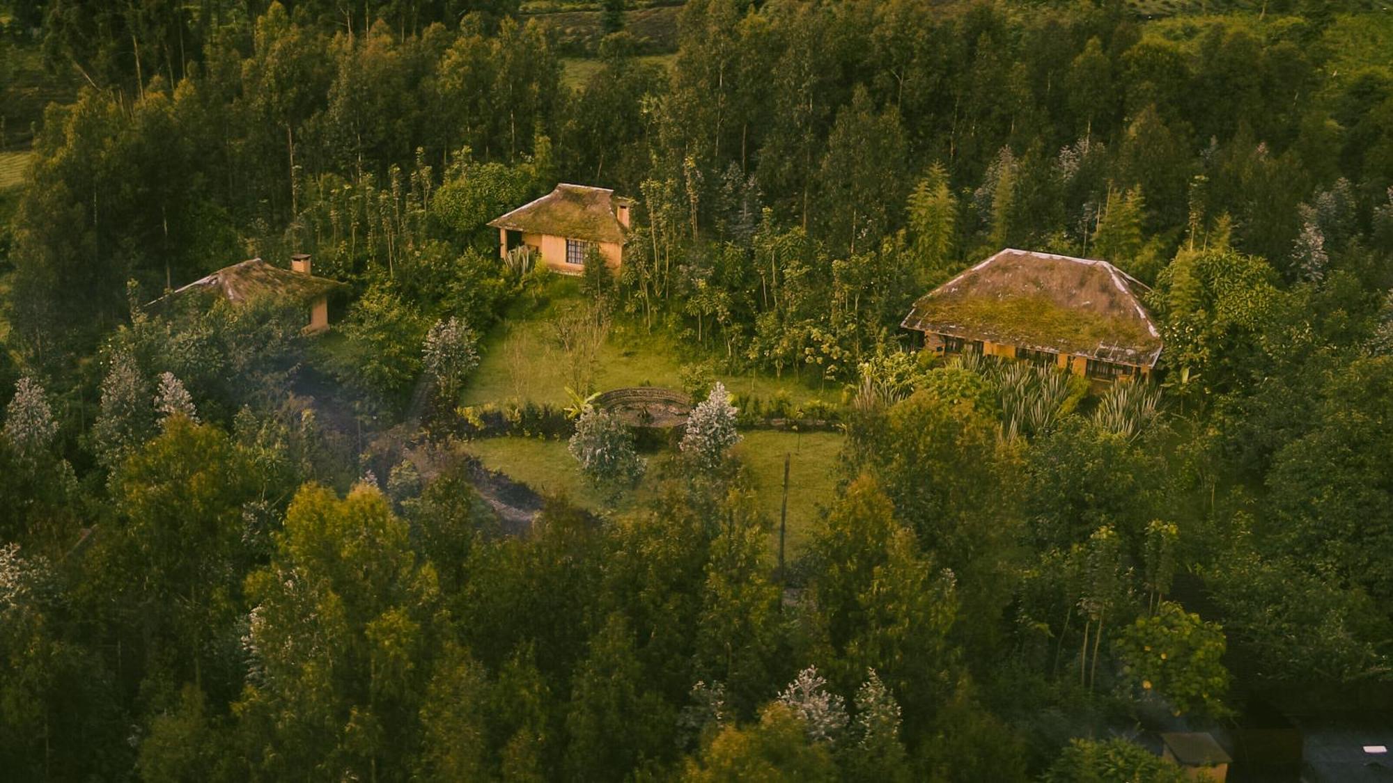 Sambora Kinigi Villa Exterior photo